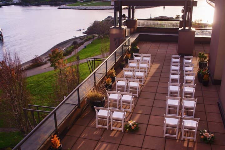 Banquet hall